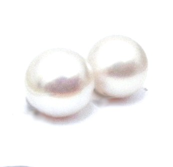 White 6.5-7mm Half Drilled Round Pairs